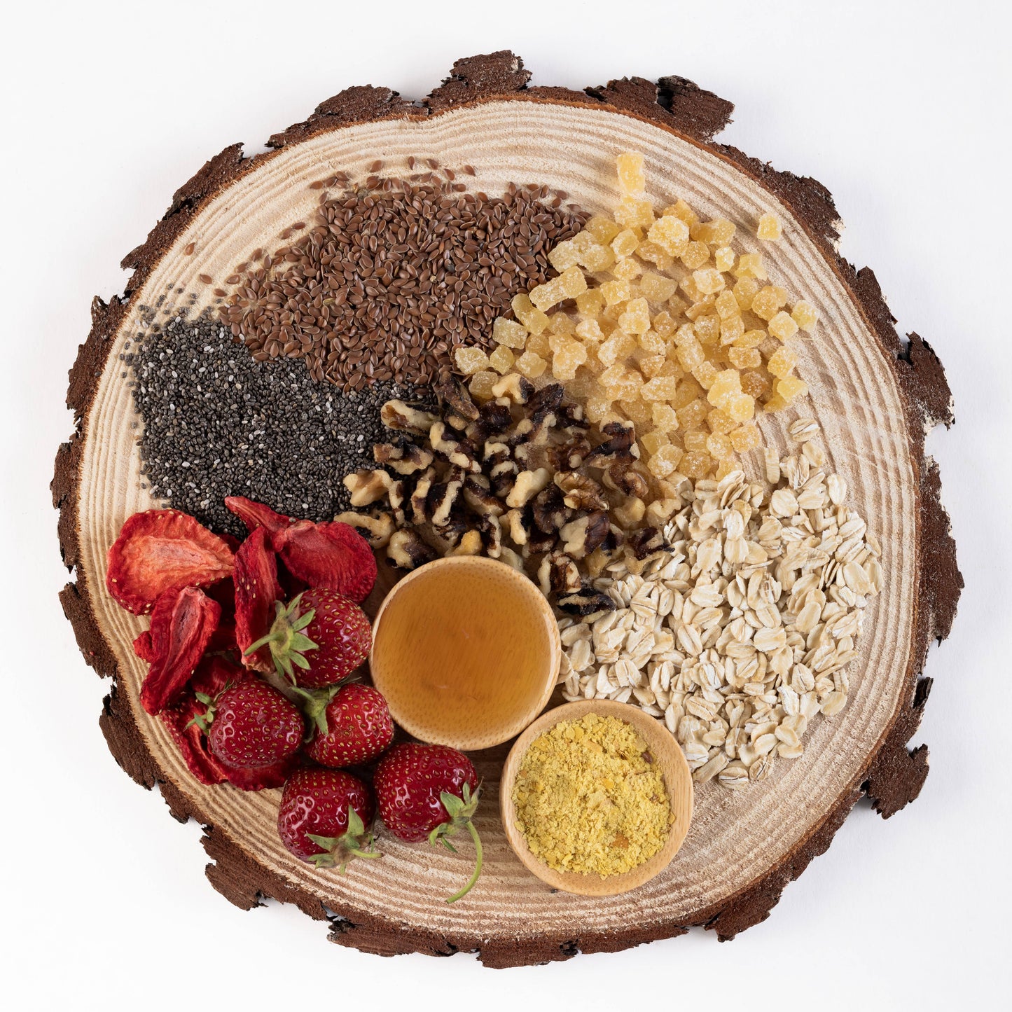 Bobcat Bar - Walnuts, Strawberries & Ginger Snack Bar